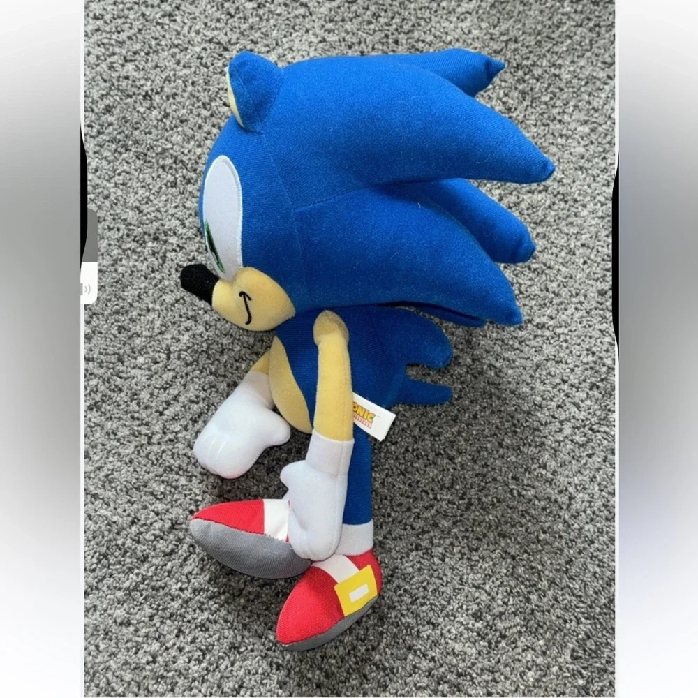 Sonic the Hedgehog Plush Toy - Blue‎ and Red